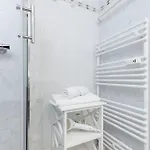 Strandhotel Nr 28 아파트 라보에
