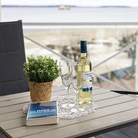 Strandhotel Nr 28 ラーボエ