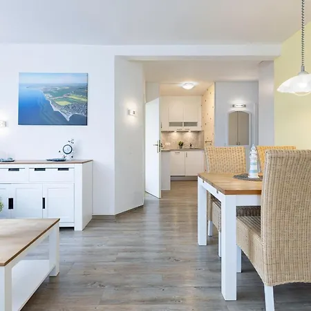 Strandhotel Nr 28 Apartment Laboe