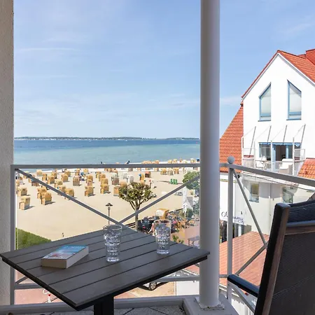 Strandhotel Nr 28 Apartament Laboe